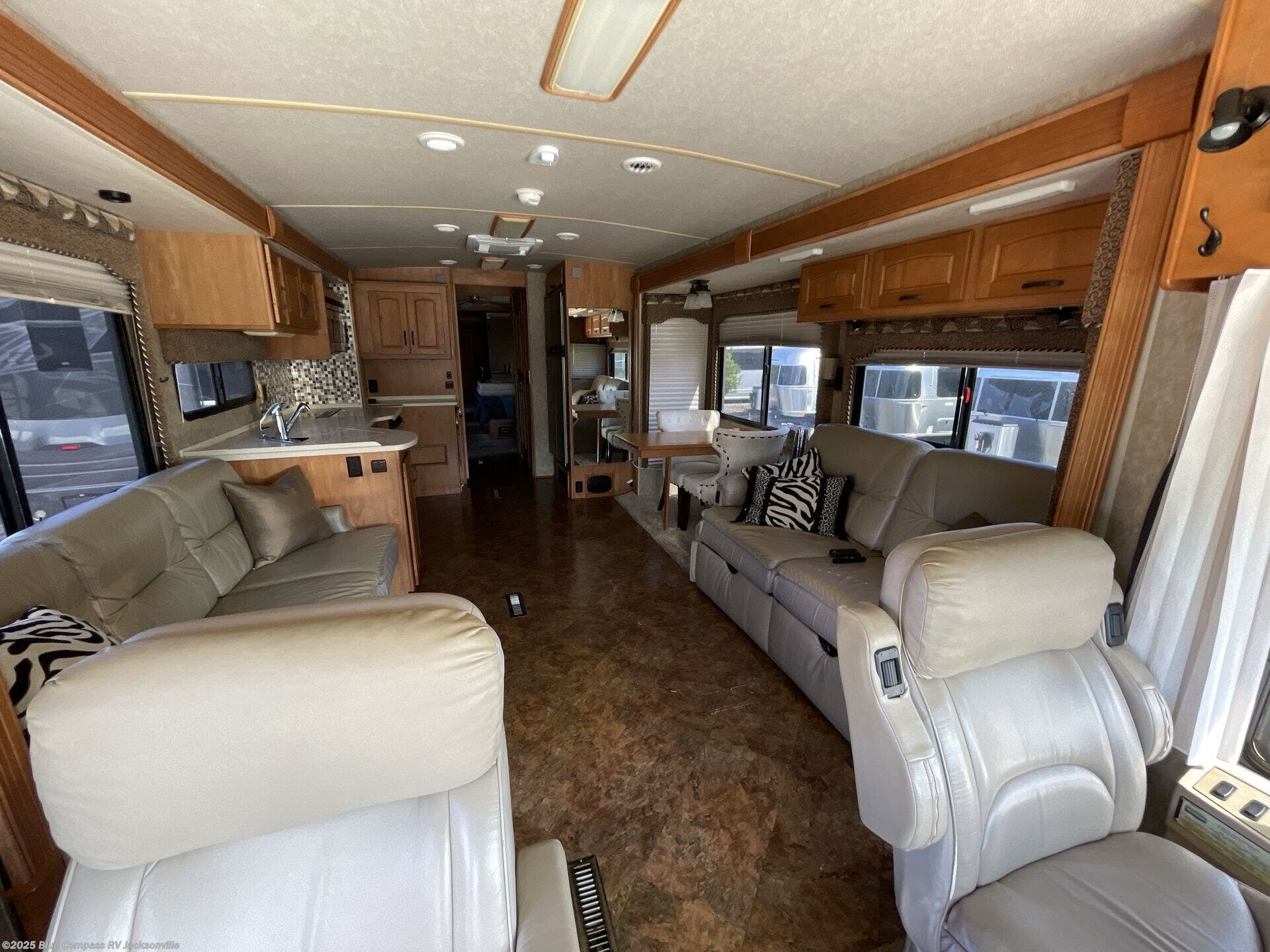 2006 Ellipse 40kd Itasca  40KD by Winnebago from Blue Compass RV Jacksonville in Jacksonville, Florida