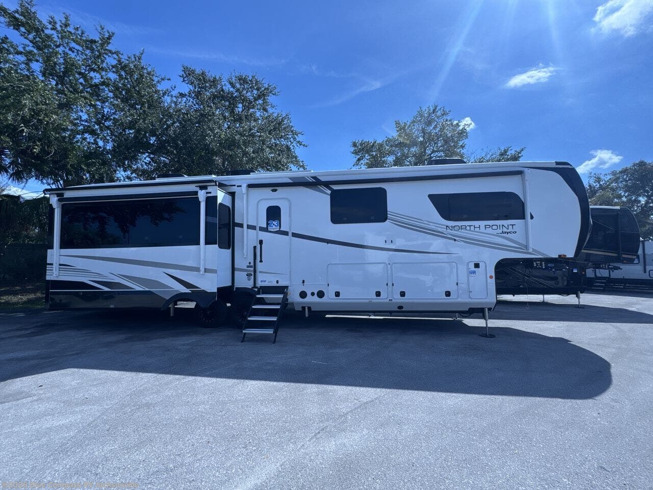 New 2026 Jayco North Point 377RLBH available in Jacksonville, Florida