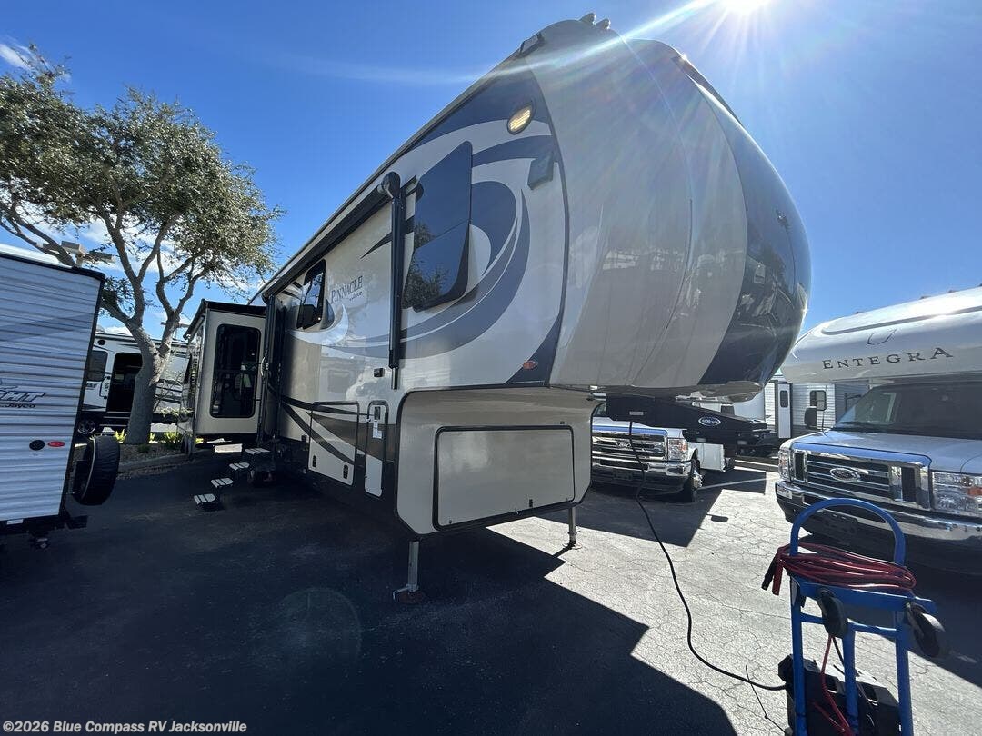 2017 Pinnacle 36KPTS by Jayco from Blue Compass RV Jacksonville in Jacksonville, Florida