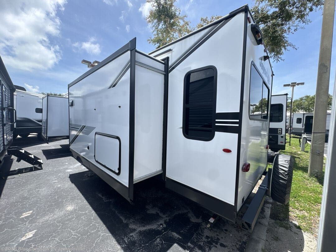 2025 Jay Flight SLX 334RTS by Jayco from Blue Compass RV Jacksonville in Jacksonville, Florida