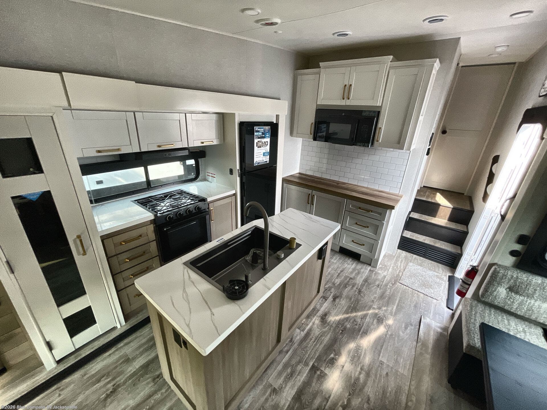New 2026 Jayco Eagle HT 29RLC available in Jacksonville, Florida