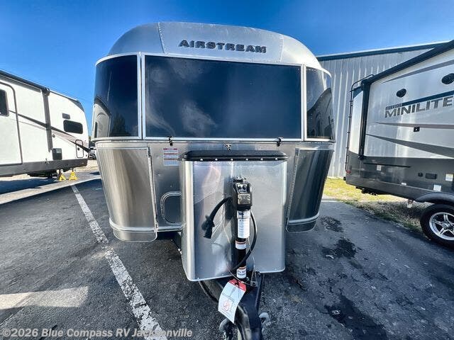 Used 2024 Airstream Flying Cloud 27FBQ available in Jacksonville, Florida