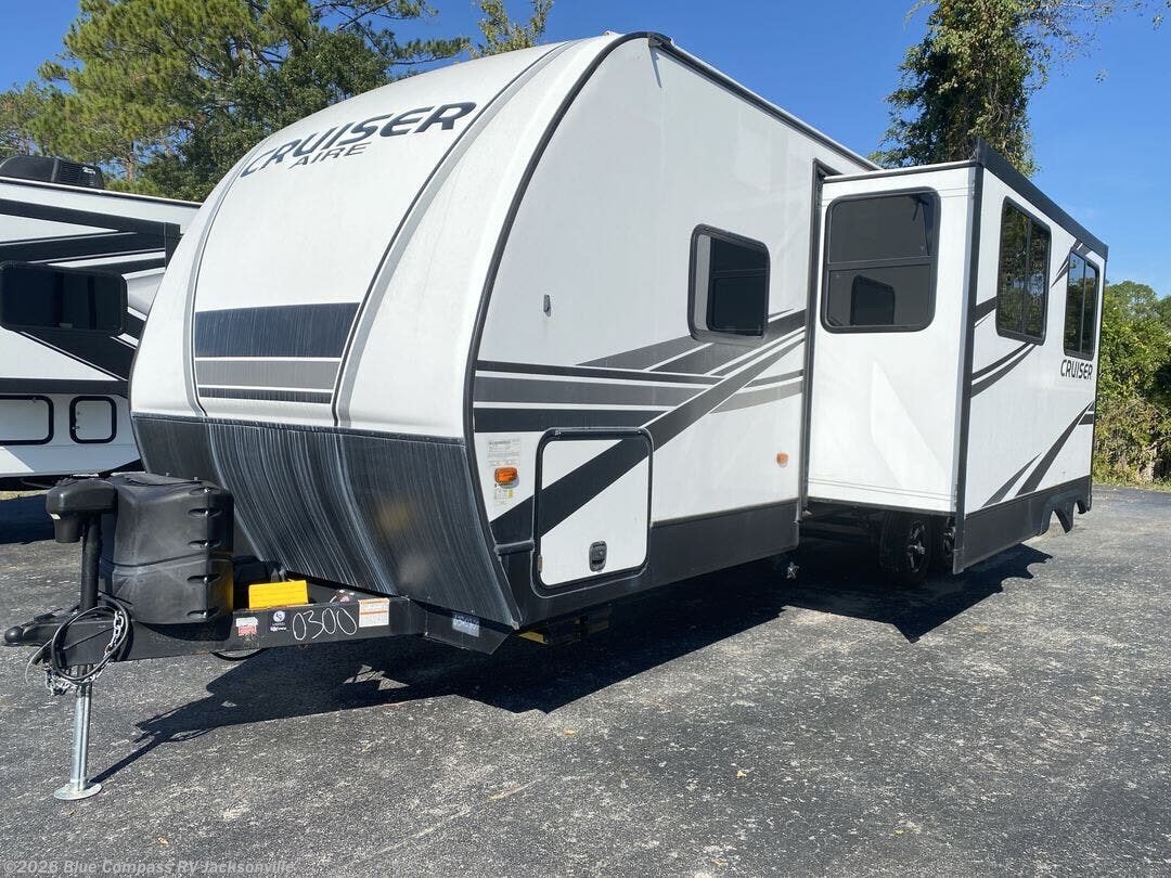 Used 2022 CrossRoads Cruiser Aire 28BBH available in Jacksonville, Florida
