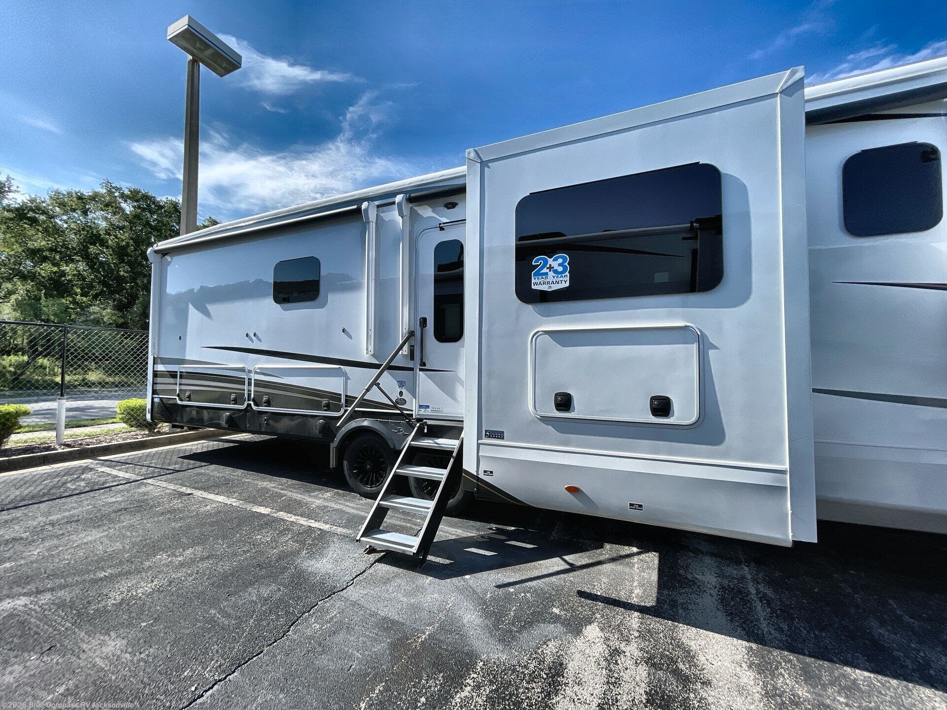 2026 Pinnacle 39FLOK by Jayco from Blue Compass RV Jacksonville in Jacksonville, Florida