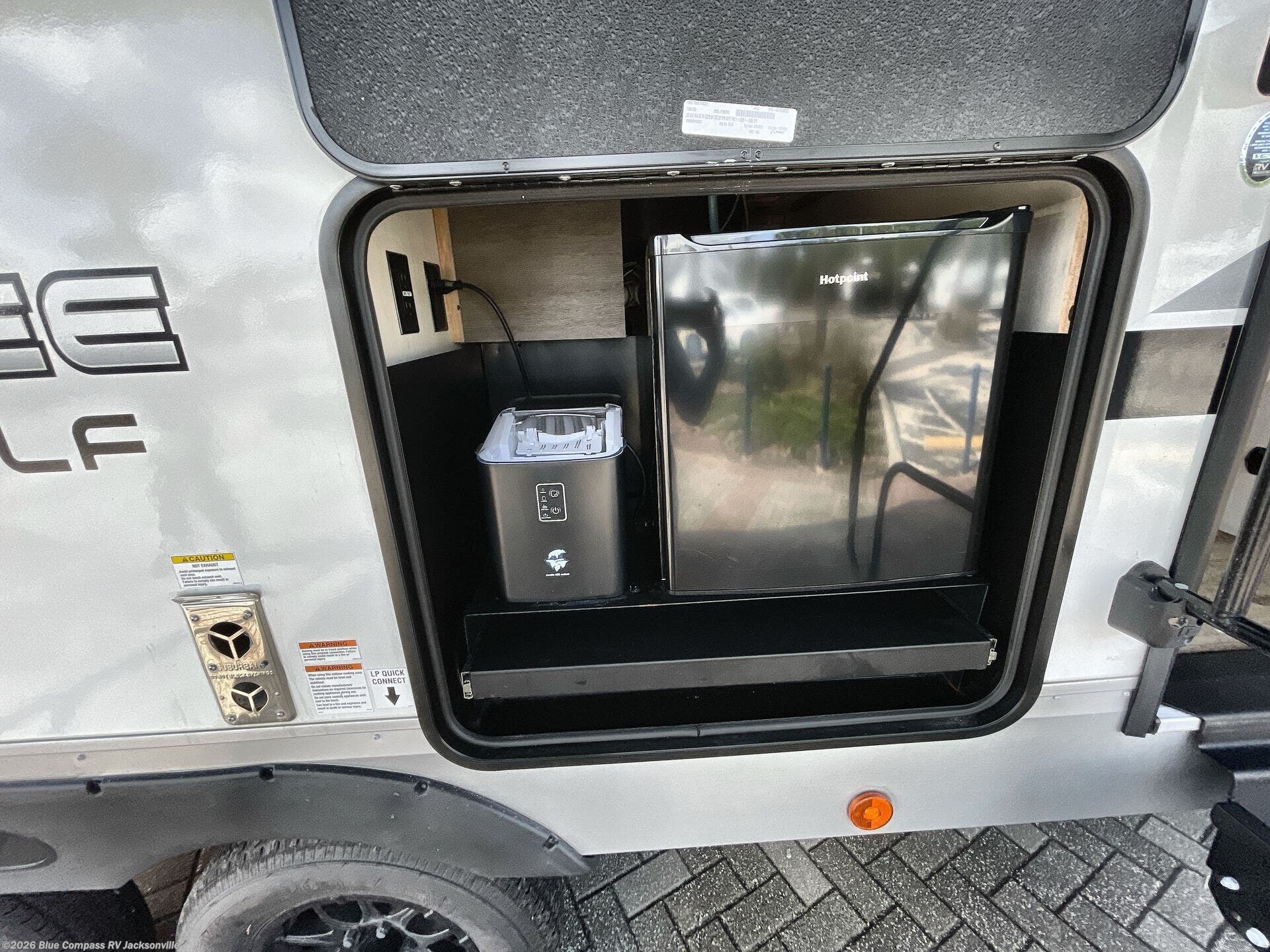2025 Cherokee Alpha Wolf 26DBH by Forest River from Blue Compass RV Jacksonville in Jacksonville, Florida