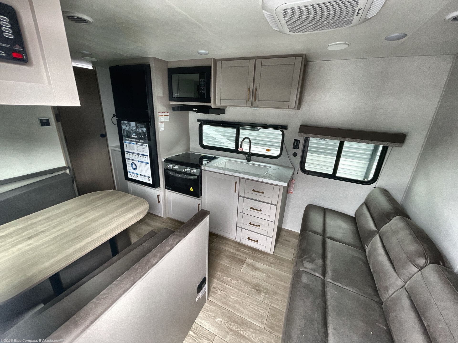 New 2026 Jayco Jay Flight SLX 260BH available in Jacksonville, Florida