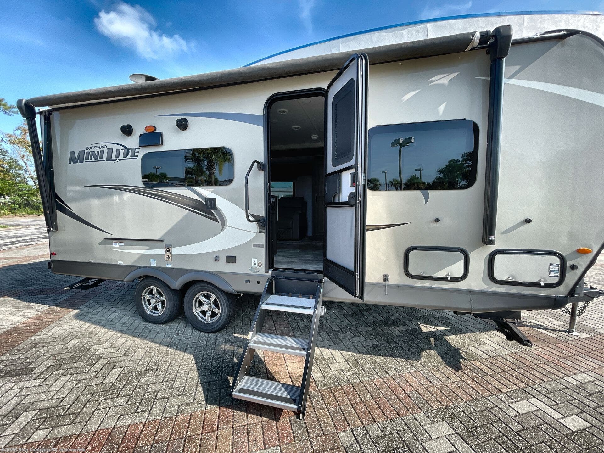 2021 Rockwood Mini Lite 2204S by Forest River from Blue Compass RV Jacksonville in Jacksonville, Florida