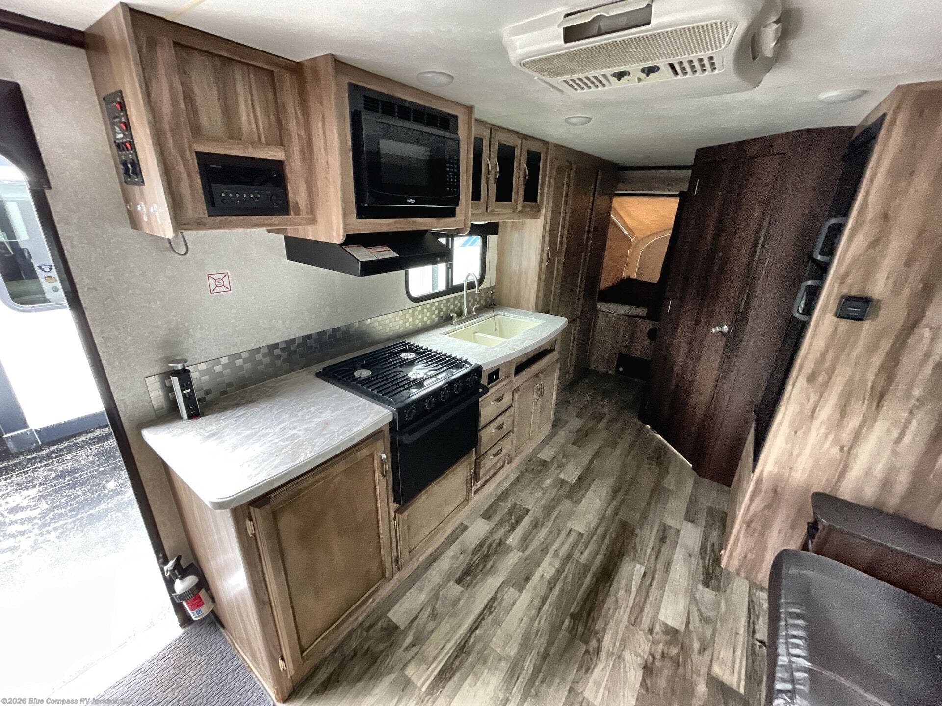 Used 2019 Jayco Jay Feather X23B available in Jacksonville, Florida
