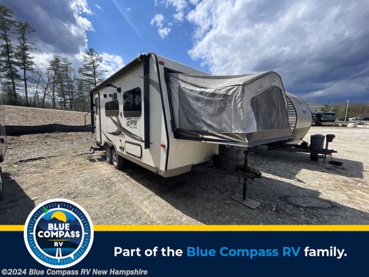 Used 2016 Forest River Rockwood Roo 19 available in Epsom, New Hampshire