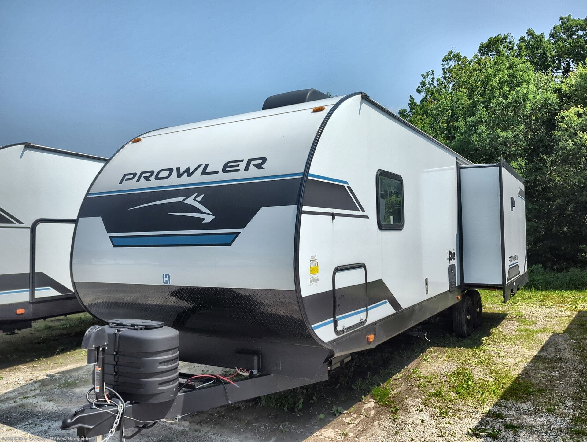 New 2025 Heartland Prowler 3009RL available in Epsom, New Hampshire
