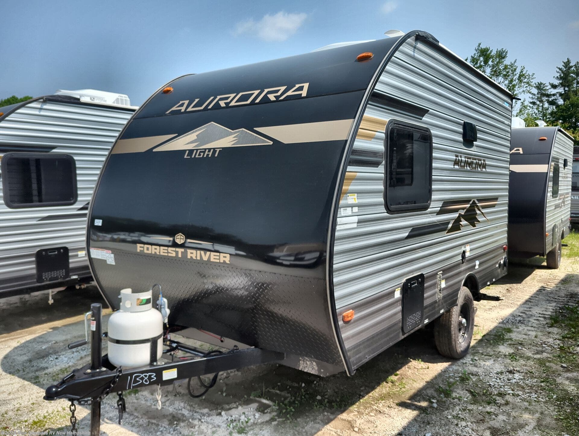 New 2025 Forest River Aurora Light 13RDX available in Epsom, New Hampshire