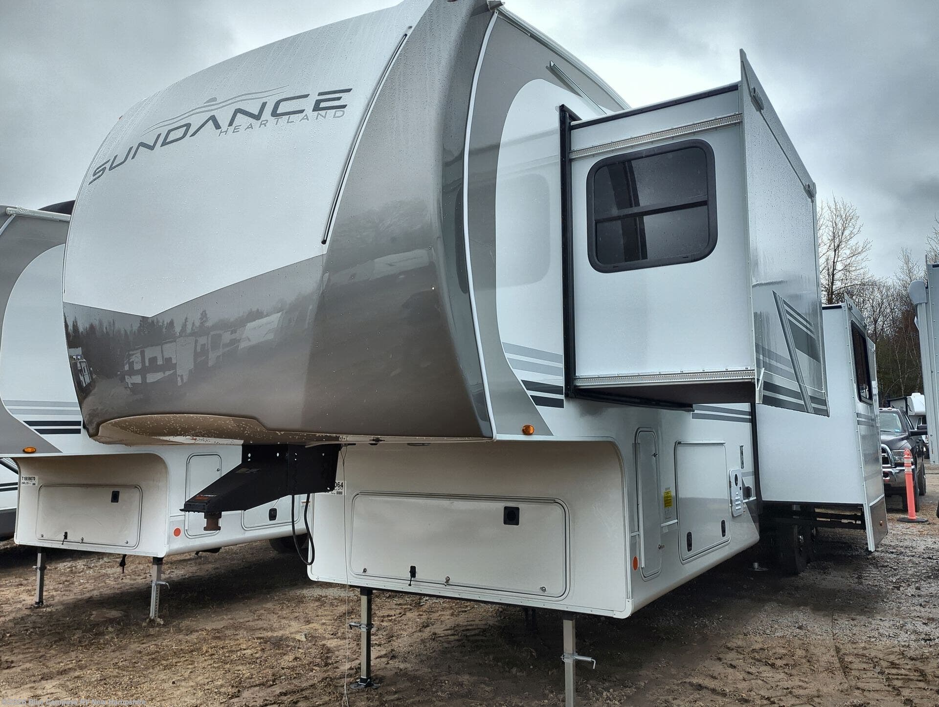 New 2026 Heartland Sundance 35MRBS available in Epsom, New Hampshire