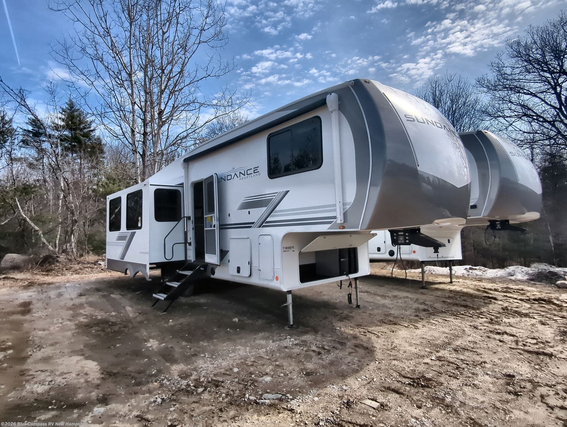 2026 Sundance 29RLCS by Heartland from Blue Compass RV New Hampshire in Epsom, New Hampshire