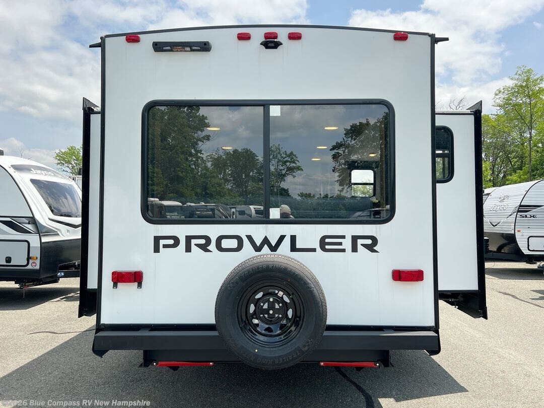 2025 Prowler 3009RL by Heartland from Blue Compass RV New Hampshire in Epsom, New Hampshire