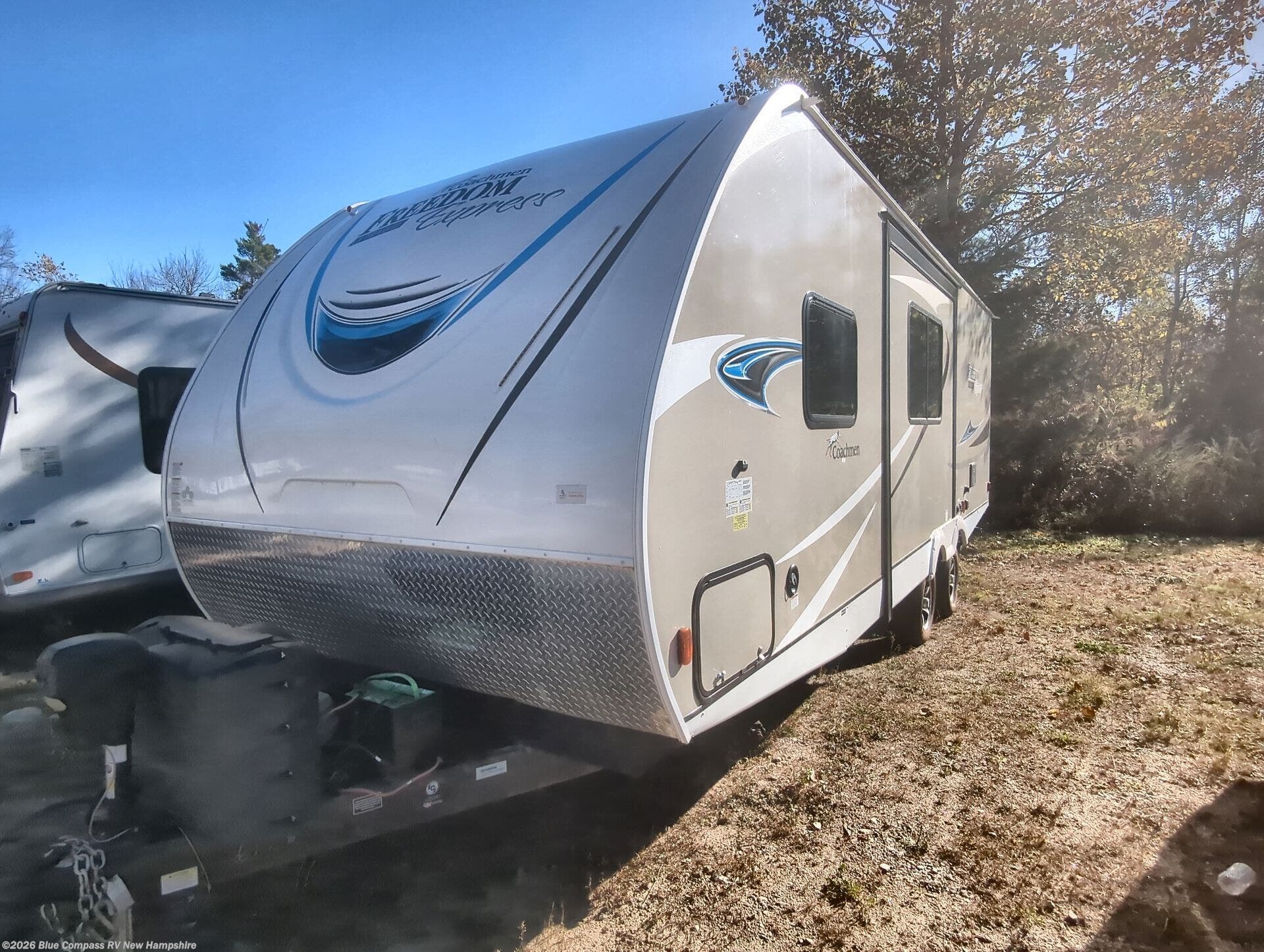 Used 2019 Coachmen Freedom Express 267BHS available in Epsom, New Hampshire