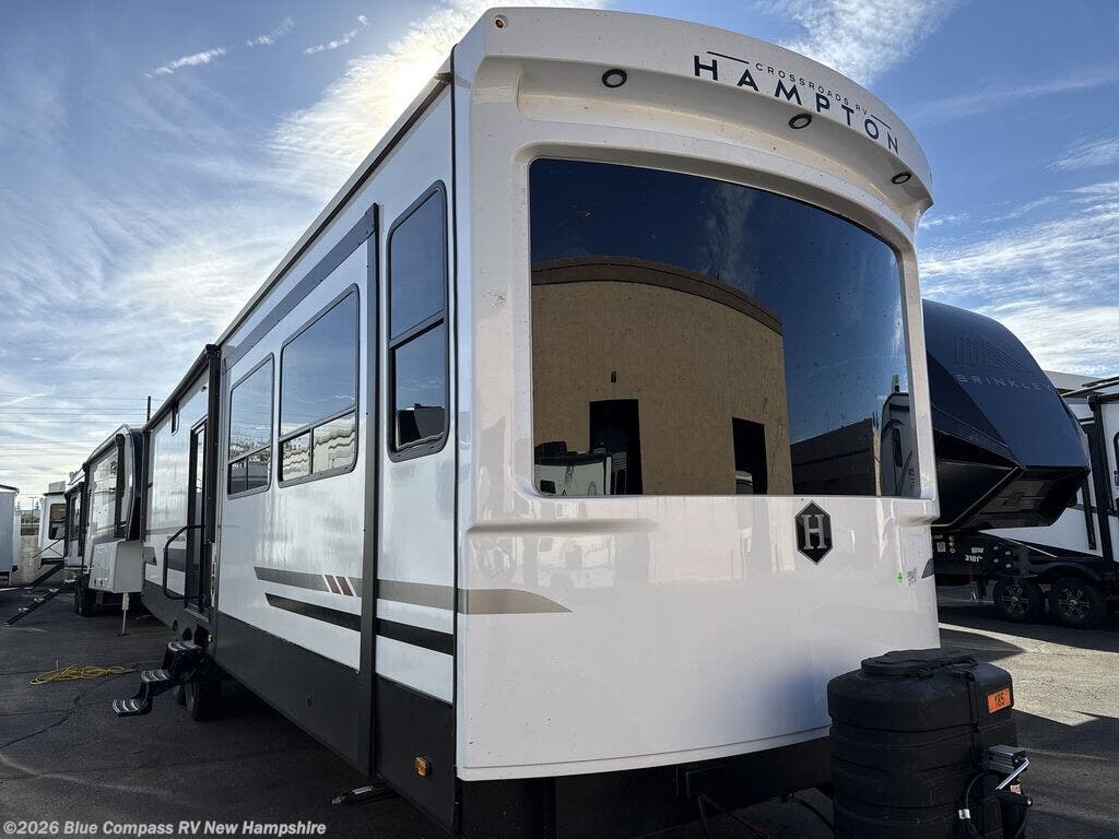 2026 Hampton 372FDB by CrossRoads from Blue Compass RV New Hampshire in Epsom, New Hampshire