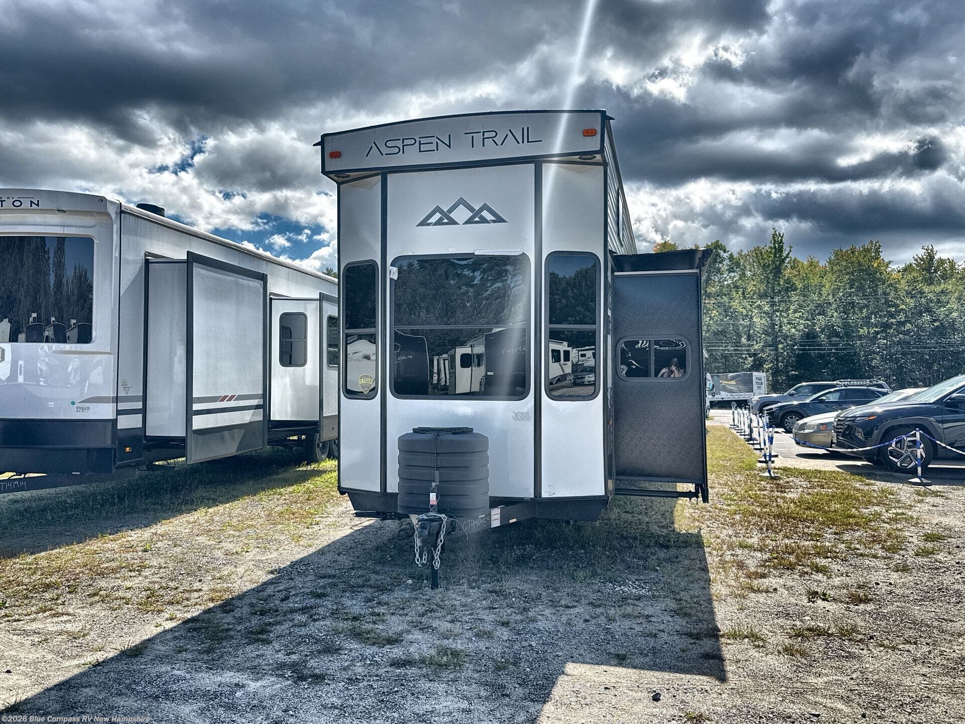 2024 Aspen Trail 421LOFT by Dutchmen from Blue Compass RV New Hampshire in Epsom, New Hampshire