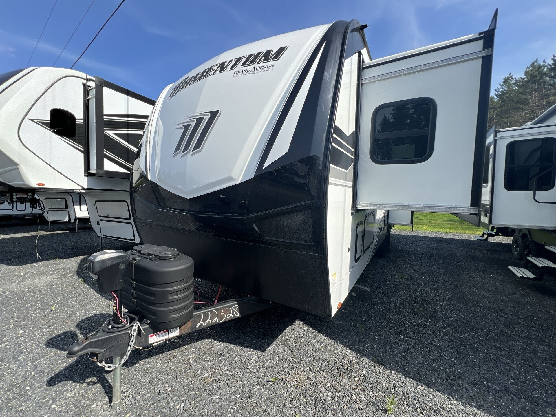2025 Momentum G-Class 25G by Grand Design from Blue Compass RV Vermont in East Montpelier, Vermont