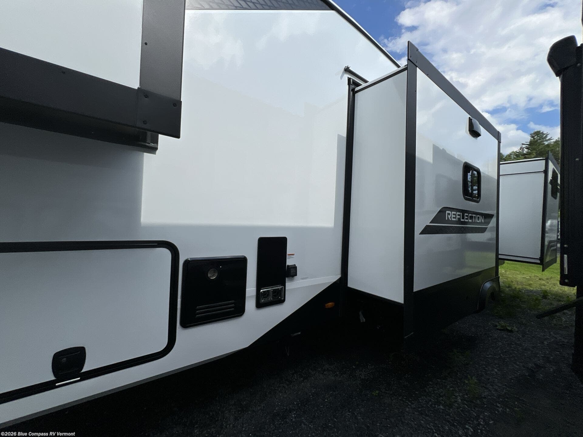 New 2026 Grand Design Reflection 311BHS available in East Montpelier, Vermont