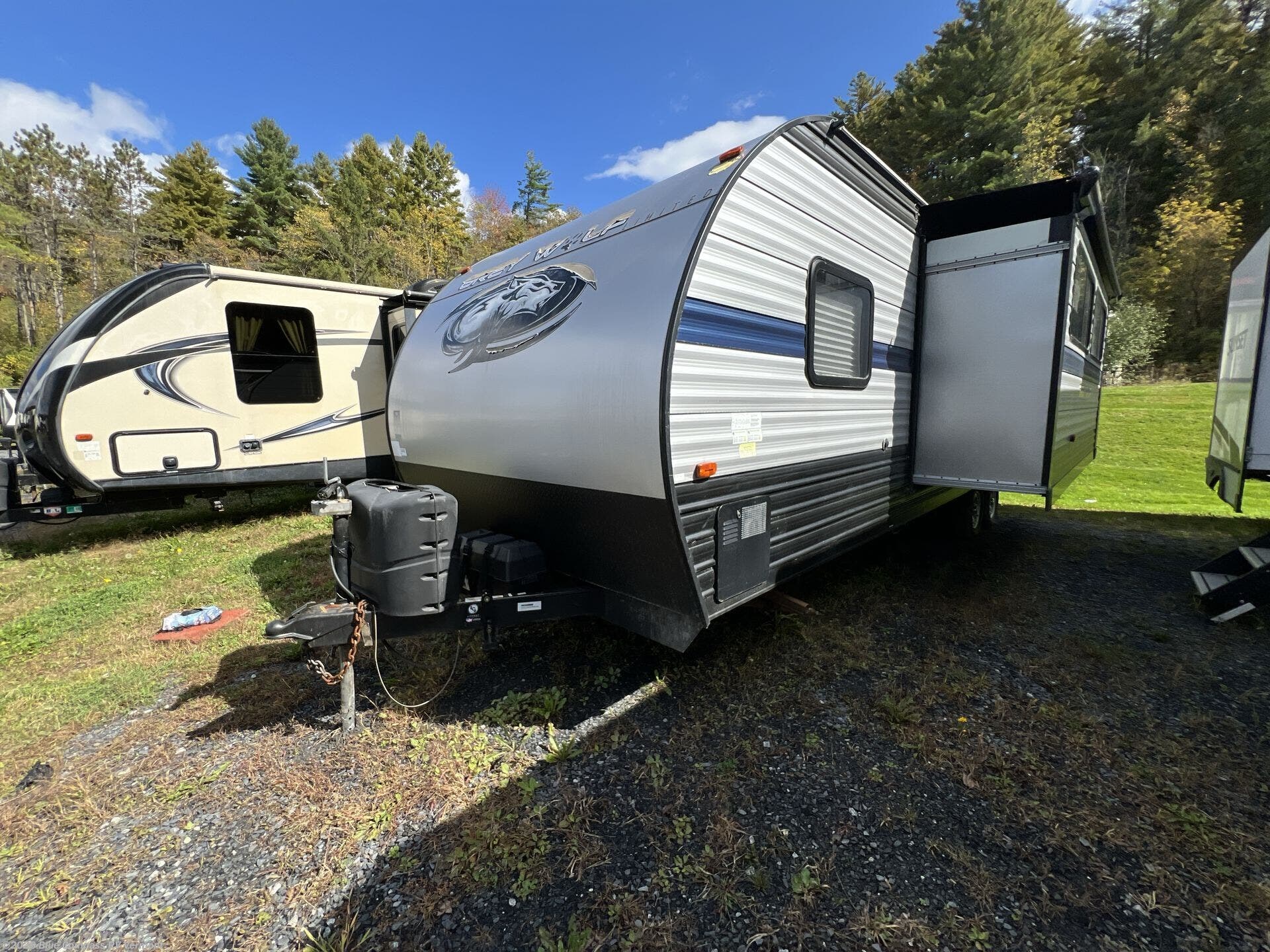 2019 Cherokee Grey Wolf 26DBH by Forest River from Blue Compass RV Vermont in East Montpelier, Vermont