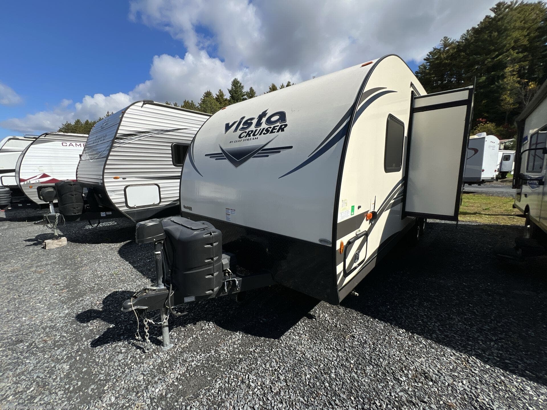 2019 Vista Cruiser 19ERD by Gulf Stream from Blue Compass RV Vermont in East Montpelier, Vermont