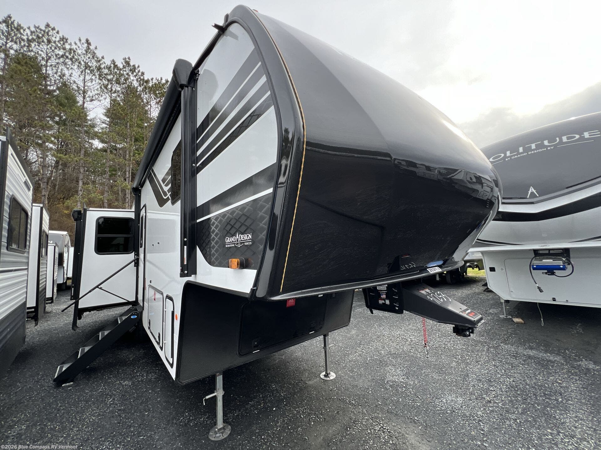 2026 Reflection 303RLS by Grand Design from Blue Compass RV Vermont in East Montpelier, Vermont