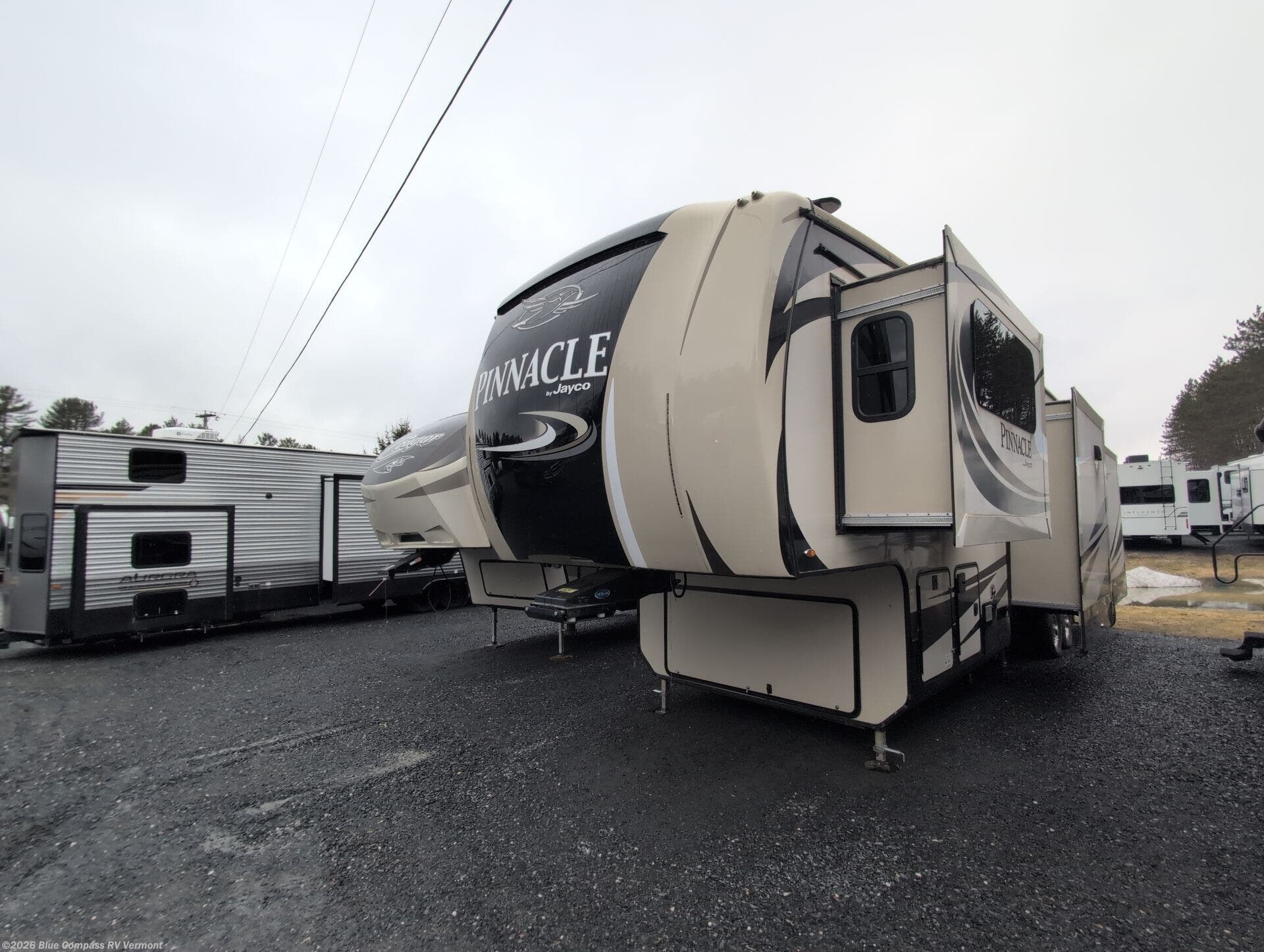 2017 Pinnacle 38FLSA by Jayco from Blue Compass RV Vermont in East Montpelier, Vermont