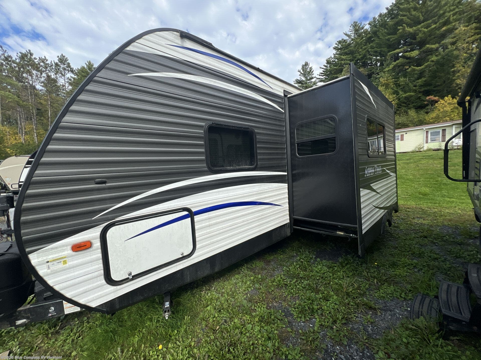 Used 2019 Gulf Stream Aspen Trail 23409BHS available in East Montpelier, Vermont