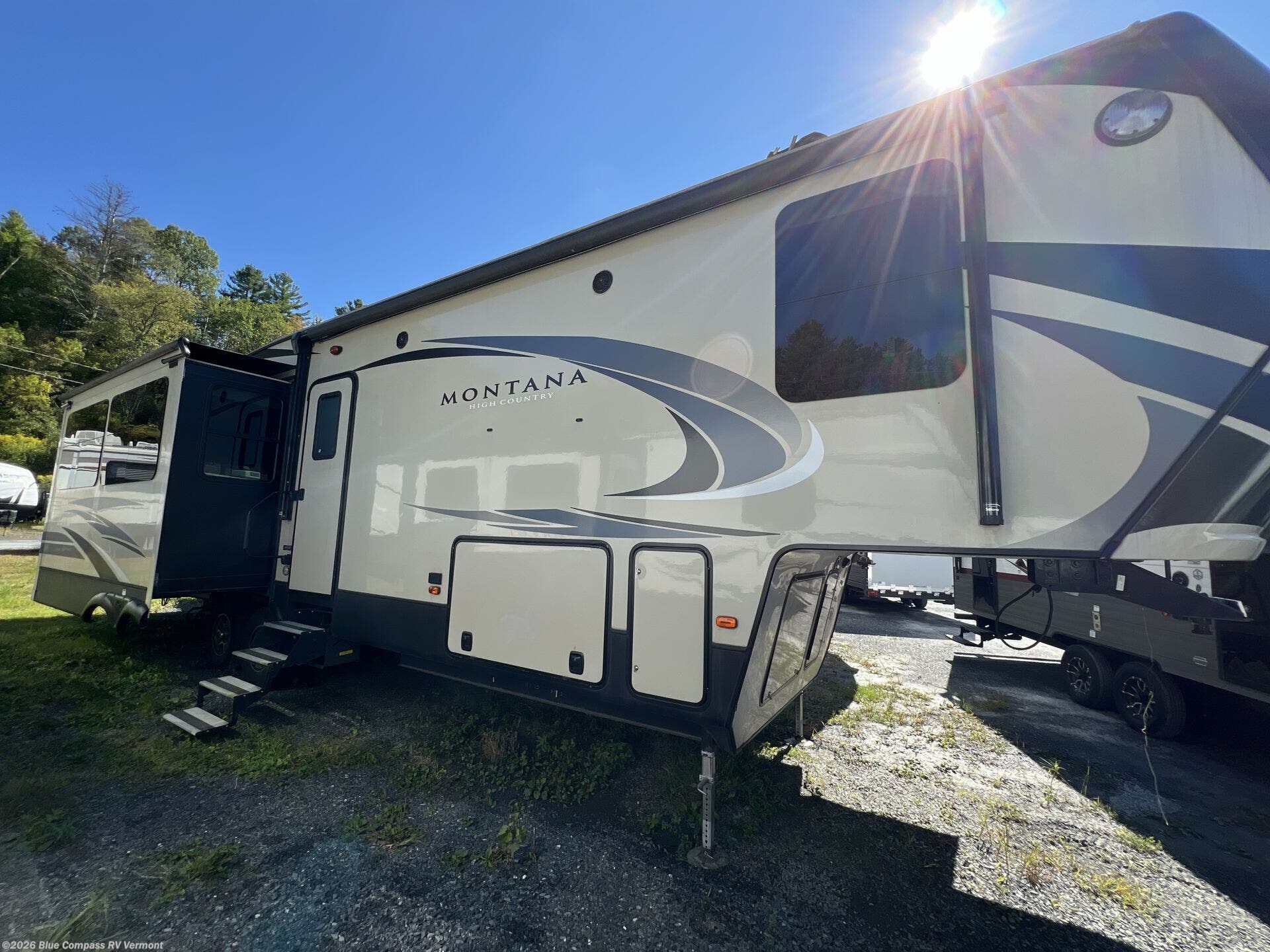 Used 2018 Keystone Montana High Country 331RL available in East Montpelier, Vermont