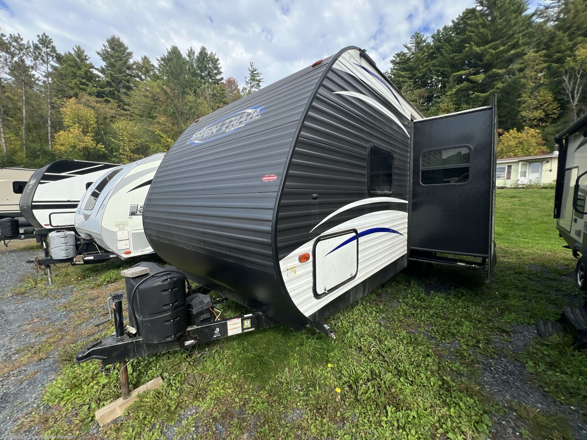 2019 Aspen Trail 23409BHS by Gulf Stream from Blue Compass RV Vermont in East Montpelier, Vermont