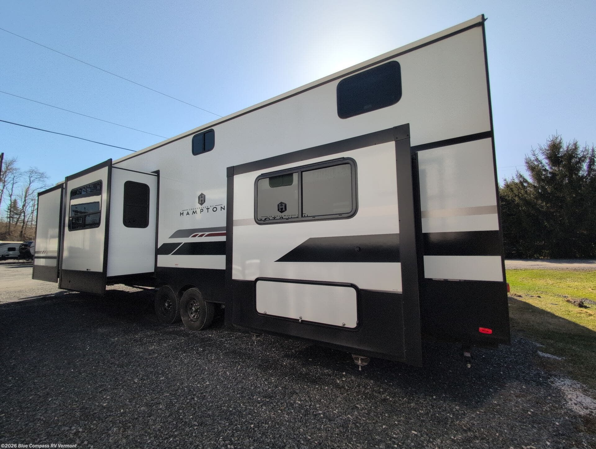 New 2026 CrossRoads Hampton 388FKL available in East Montpelier, Vermont