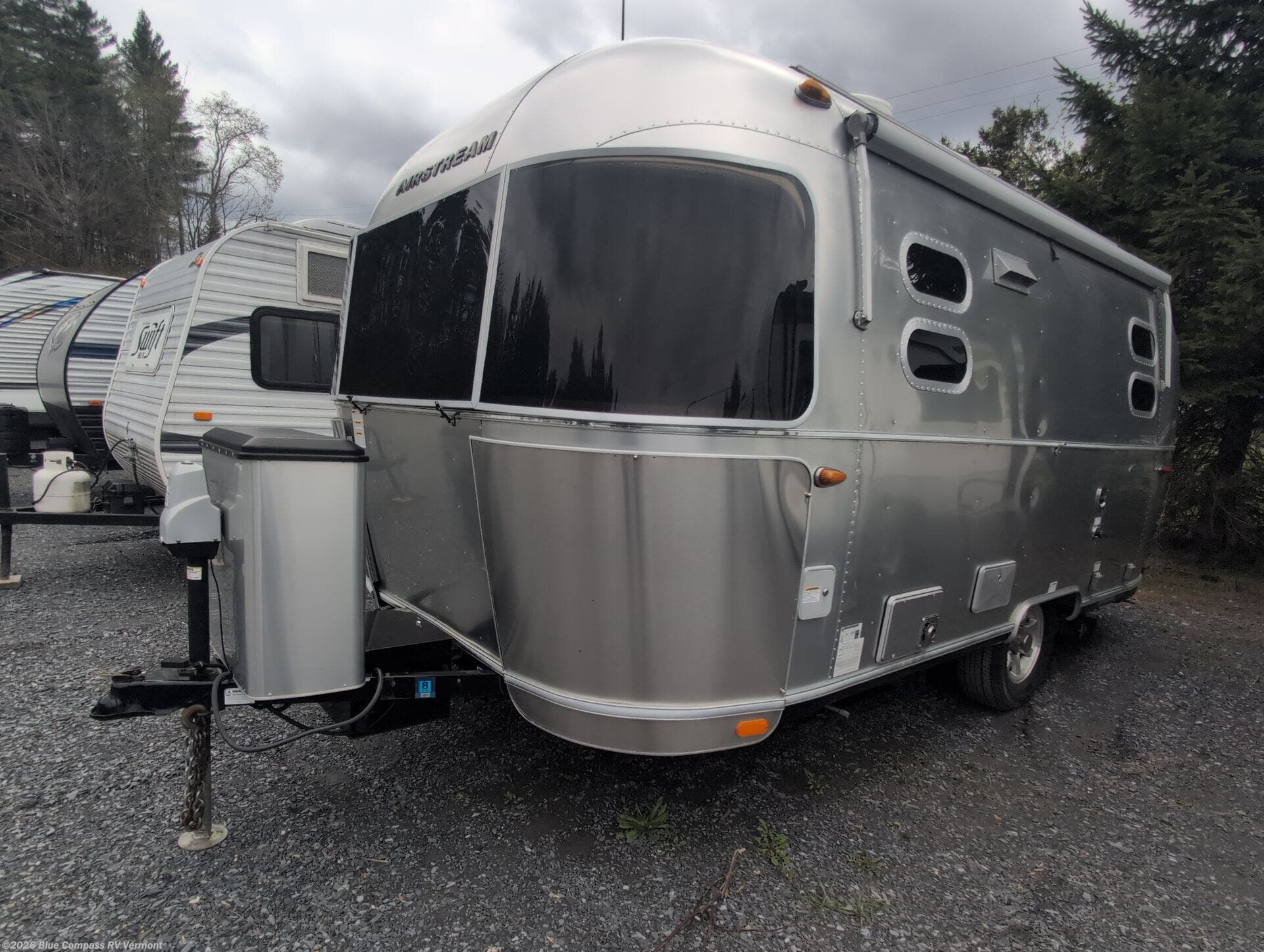 2018 Flying Cloud 19CB by Airstream from Blue Compass RV Vermont in East Montpelier, Vermont