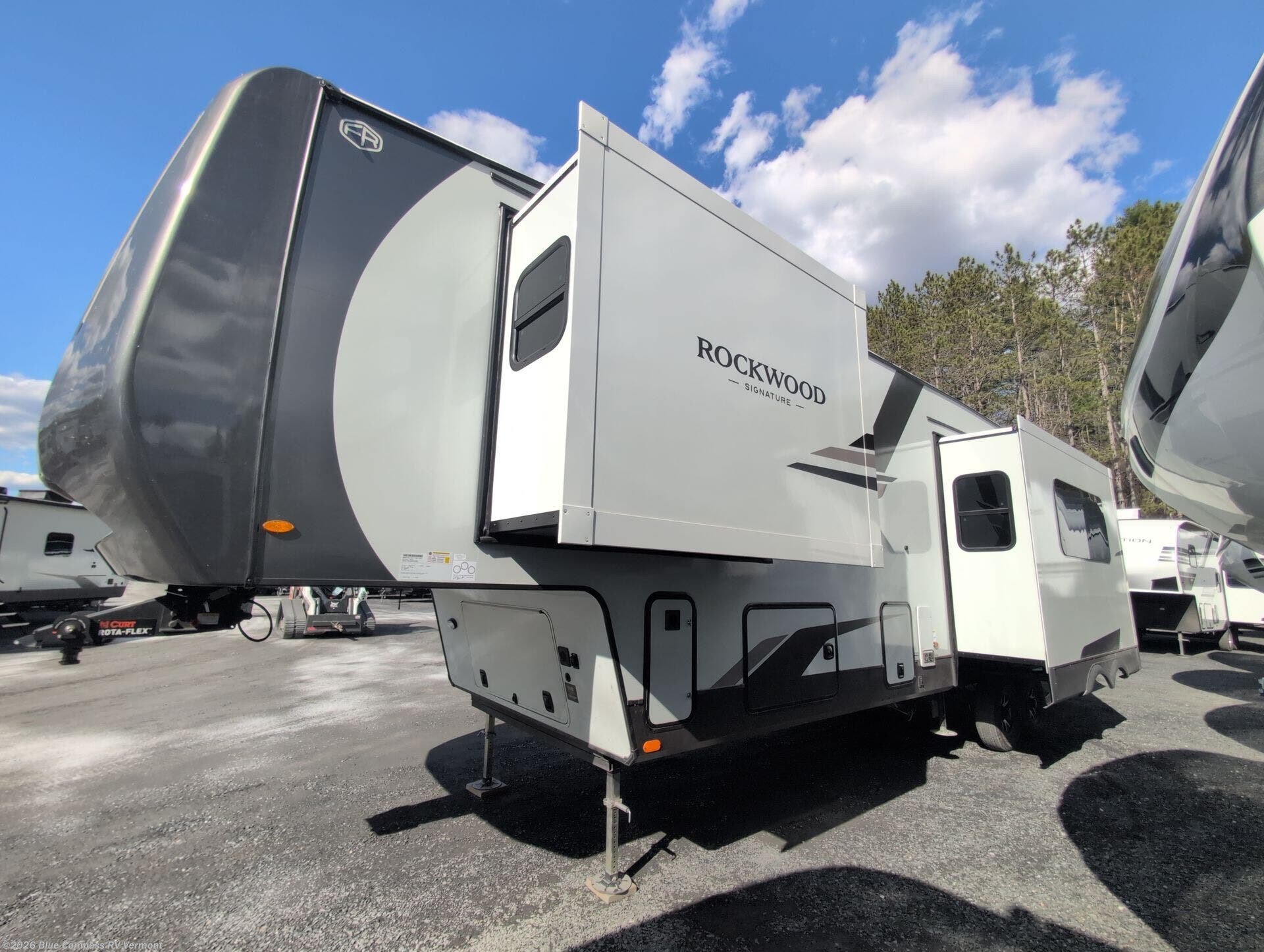 New 2026 Forest River Rockwood Signature 404SRK available in East Montpelier, Vermont