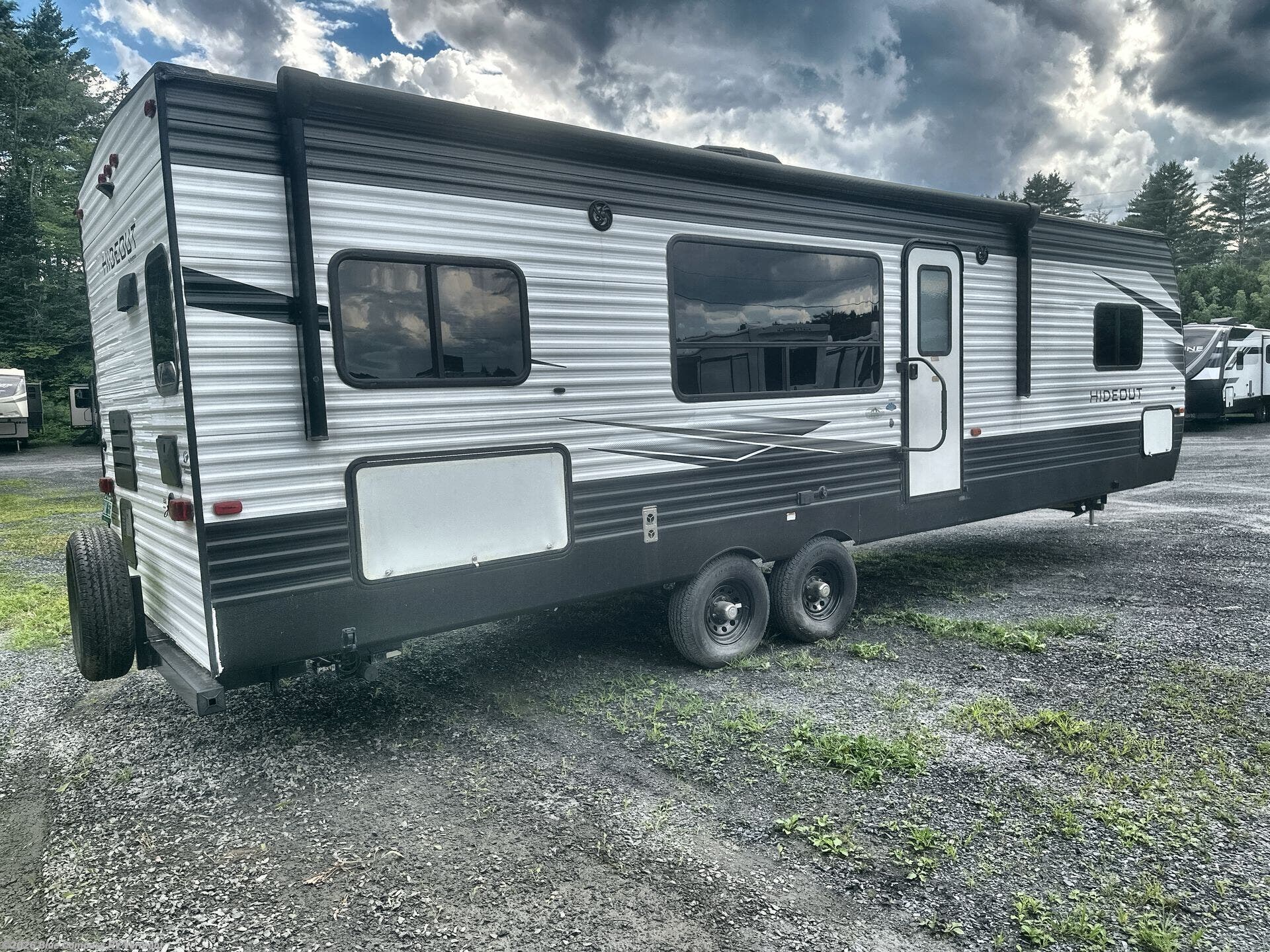 2020 Hideout 28RKS by Keystone from Blue Compass RV Vermont in East Montpelier, Vermont