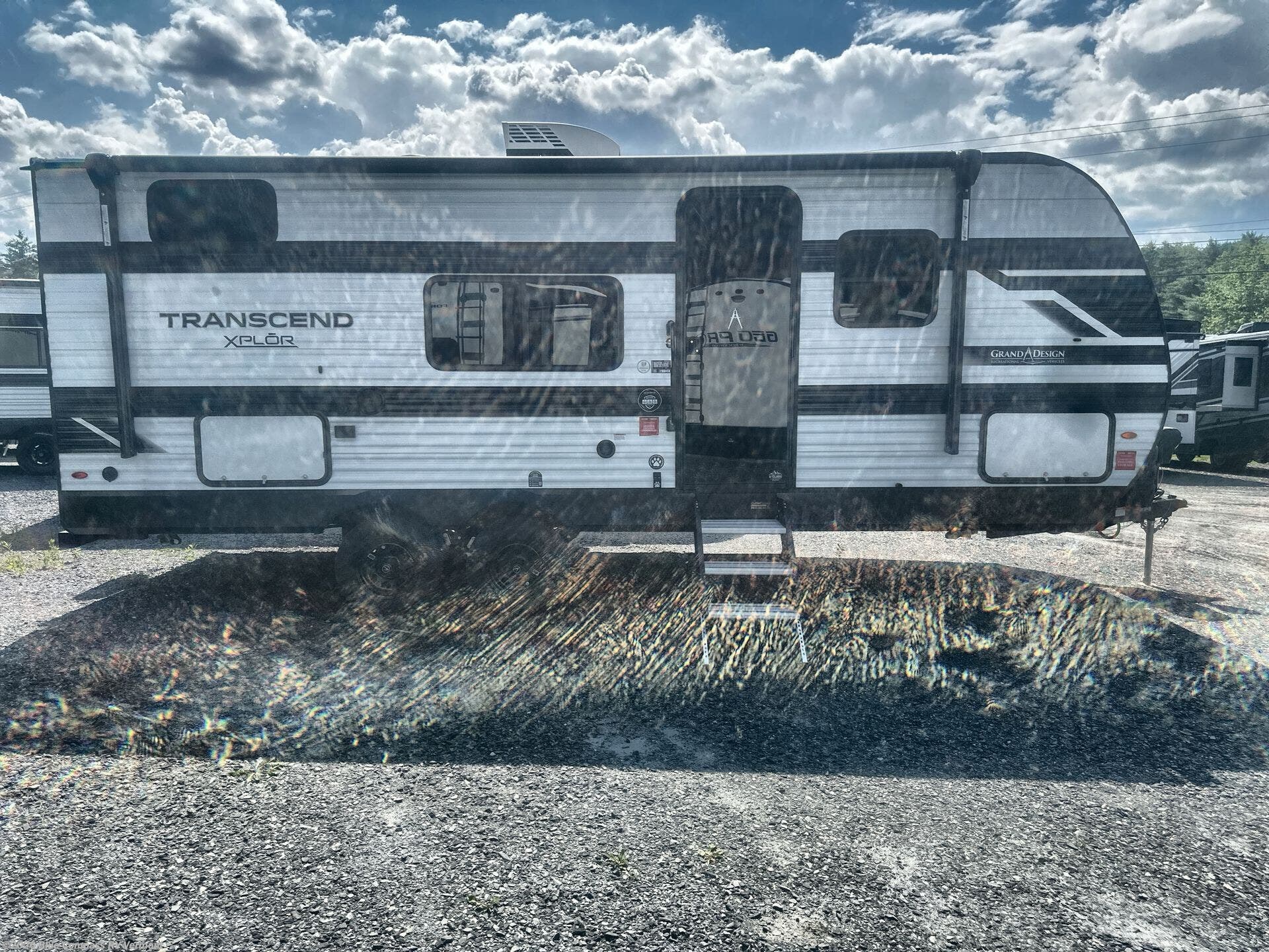 2026 Transcend Xplor 19BHX by Grand Design from Blue Compass RV Vermont in East Montpelier, Vermont