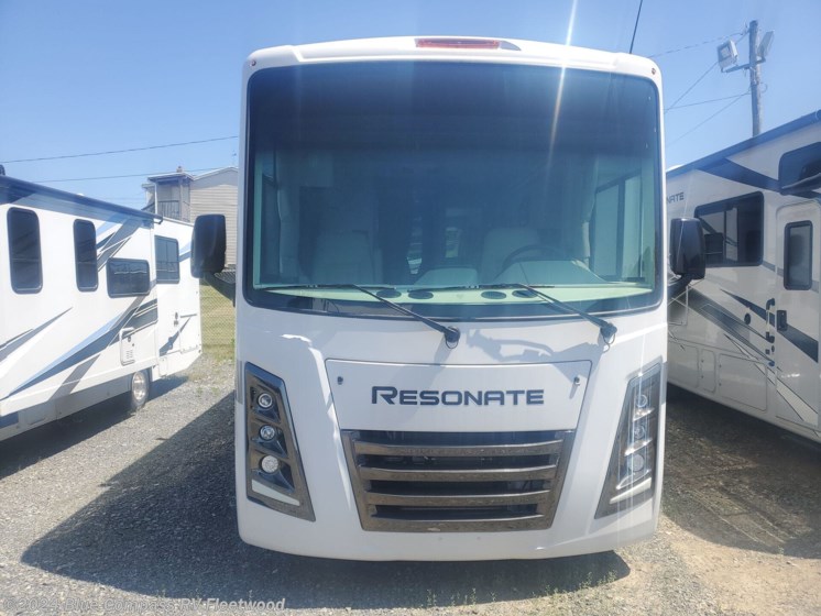 New 2023 Thor Motor Coach Resonate 29G available in Fleetwood, Pennsylvania