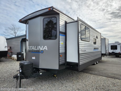 &lt;p&gt;Java Decor&lt;/p&gt;
&lt;p&gt;Destination Edition Value Package Universal Solar Prep W/ Installed Roof Panel Port, Lci One Control, 15k Ducted A/c, Siphon 360 Roof Vent, Glass Step-in Shower W/ Abs Surround, 5/8&quot; Tongue And Groove Plywood Flooring + Bunk And Dinette Bases, Bedroom Usb And Outlets, Living Room And Master Bedroom Ceiling Fans W/ Wall Switch, Aluminum Rims, Friction Hinge Door(S), Power Vent Fan In Living Room And Bathroom (Retail Value $2,299.00)&lt;/p&gt;
&lt;p&gt;Home Entertainment Package 39&quot; Entertainment Tv, Swing Arm Tv Bracket, Jbl Aura Head Unit, 2 Jbl Premium Interior Speakers, 2 Jbl Premium Exterior Speakers (Retail Value $499.00)&lt;/p&gt;
&lt;p&gt;Designer Kitchen Package Residential Pull Down Faucet, Thermofoil Countertops W/ Smooth Drop Edge, Deep Basin Farm Style Sink, Sink Covers, 21&quot; Stainless Range Oven W/ Blue Led Accent Lighting And Flush Mounted Glass Top, (2) Usb And (2) 110 Outlets (Retail Value $815.00)&amp;nbsp;&lt;/p&gt;
&lt;p&gt;Extended Stay Convenience Package Fireplace In Living Room, Residential Style Trifold Sofa, Serta Mattress, Washer/dryer Prep (Per Fp), Lp Quick Connect, 10 Gallon G/e Dsi Water Heater, Exterior Tv Hookups, Black Tank Flush, Hot/cold Outside Shower, Xl Grab Handle At Main Entrance, Battery Disconnect, 4,000 Lumen Interior Touch Lighting (Retail Value $1,225.00) Catalina Connect Package Full 4g Lte Connectivity W/ Included Sim Card, Wifi Booster, Wifi Extender (Retail Value $399.00)&lt;/p&gt;
&lt;p&gt;Enclosed &amp;amp; Heated Underbelly (N/a On Non-slides &amp;amp; Non-self Contained)&lt;/p&gt;
&lt;p&gt;2nd 13.5k Btu Air Conditioner&lt;/p&gt;
&lt;p&gt;Power Awning W/multicolor Led Strip And Remote&lt;/p&gt;
&lt;p&gt;Peak Performance Solar Package 200w Panel W/ 30 Amp Solar Controller&lt;/p&gt;
&lt;p&gt;Free Standing Table W/extension &amp;amp; Chairs&lt;/p&gt;
