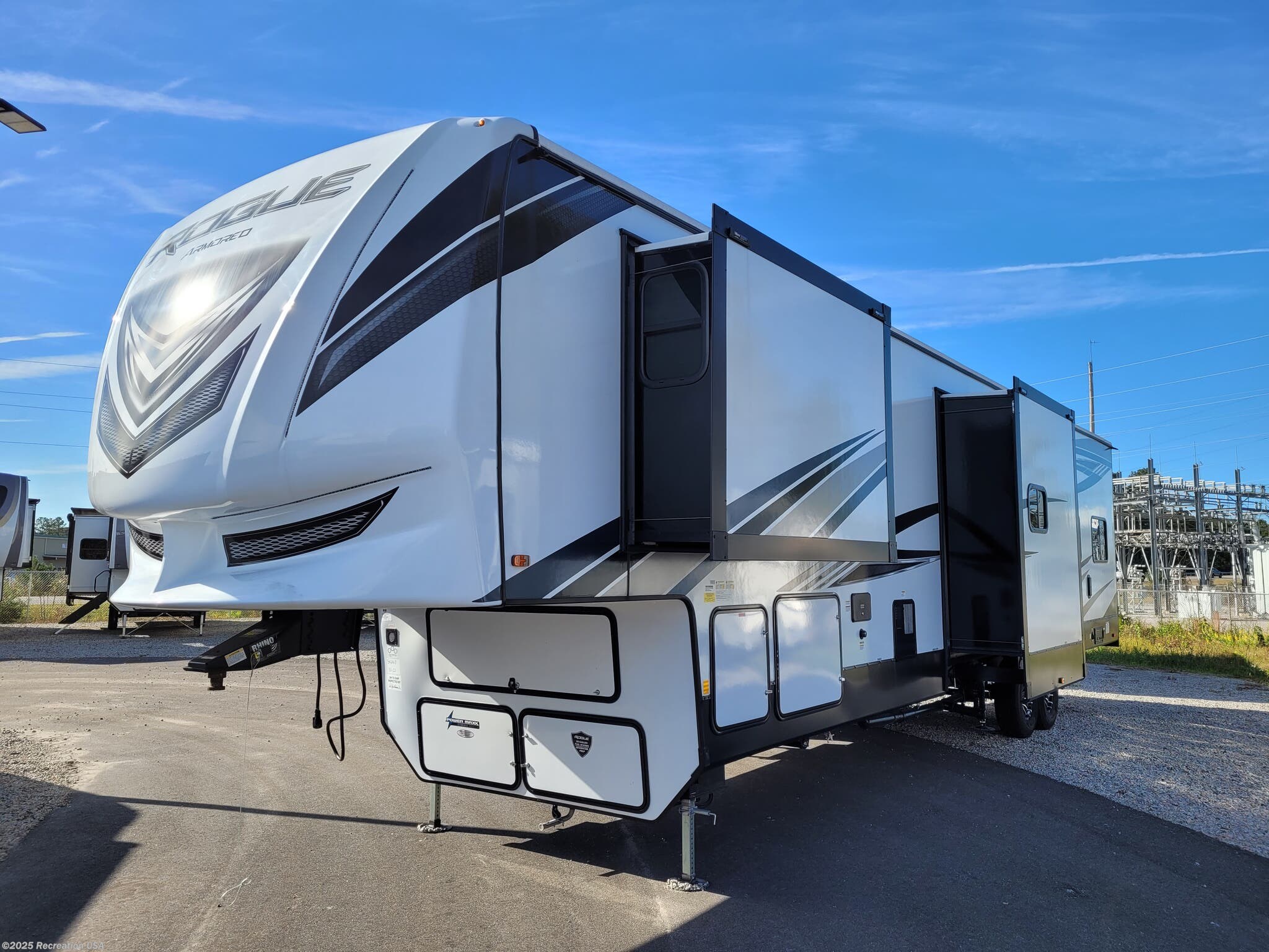 2022 Forest River Vengeance Rogue Armored 351 RV for Sale in Myrtle