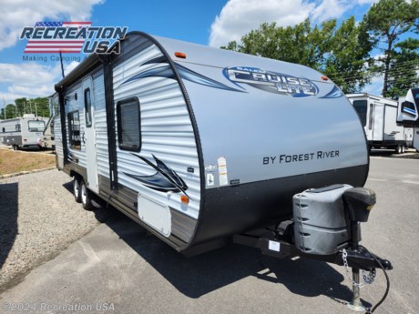 &lt;p&gt;30 AMP, 13.5K DUCTED AC, NO SLIDE TRAVEL TRAILER, BUNKS - 2016 Forest River Salem 261BHXL - *** Price Includes Prep *** - National Shipping Available&lt;/p&gt;
&lt;p&gt;Lightweight Towability for Your Family Your family can relax in our lightweight trailers without the typical lightweight size or price. Salems are 8&amp;rsquo; wide (instead of 7.5&amp;rsquo;) at a price that is significantly lower than the competitor&amp;rsquo;s. Creating fond memories should be worth a fortune&amp;hellip; they shouldn&amp;rsquo;t cost one!&lt;/p&gt;
&lt;p&gt;This is Your Time Get outside and enjoy the scenery with the family in record breaking time as your optional power package and hand held remote makes set up a &amp;ldquo;snap.&amp;rsquo;&amp;rsquo; When you arrive back at your trailer from a day with the family, unwind in style with all the amenities found only in your Cruise Lite travel trailer&lt;/p&gt;
&lt;p&gt;POPULAR FEATURES&lt;/p&gt;
&lt;ol&gt;
&lt;li&gt;Extra Large Cabinet Doors with Glass Inserts&lt;/li&gt;
&lt;li&gt;Full Extension Ball Bearing Drawer Guides Allow You to Access &amp;nbsp;The Whole Drawer and Provides Years of Trouble-Free Service. &amp;nbsp;(Per Floorplan)&lt;/li&gt;
&lt;li&gt;Exterior Speakers Allow You to Enjoy Your Favorite Music While Relaxing Outside Your Coach.&amp;nbsp;&lt;/li&gt;
&lt;li&gt;5/8&amp;rdquo; Tongue and Groove Plywood Floor Decking, Much Stronger, More Durable and Longer Lasting than the Competitor&amp;rsquo;s OSB.&amp;nbsp;&lt;/li&gt;
&lt;li&gt;The Cruise Lite has Spacious Pass-Through Storage Allowing You to Pack Oversized or Bulky Items.&amp;nbsp;&lt;/li&gt;
&lt;li&gt;Colored LED Awning Light with Remote (Limited Time Option*)&amp;nbsp;&lt;/li&gt;
&lt;li&gt;6 Gal. Gas DSI Water Heater.&lt;/li&gt;
&lt;/ol&gt;