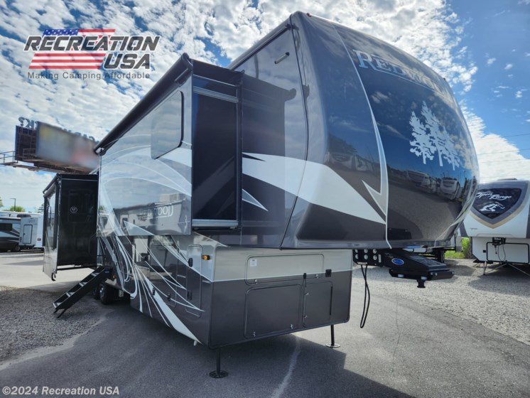 New 2024 Redwood RV Redwood 4120GK available in Myrtle Beach, South Carolina