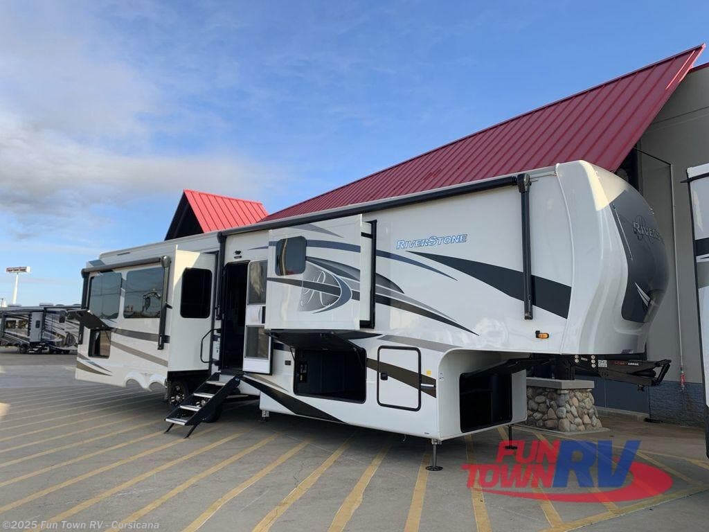2023 Forest River RiverStone 39RKFB RV for Sale in Corsicana, TX 75510