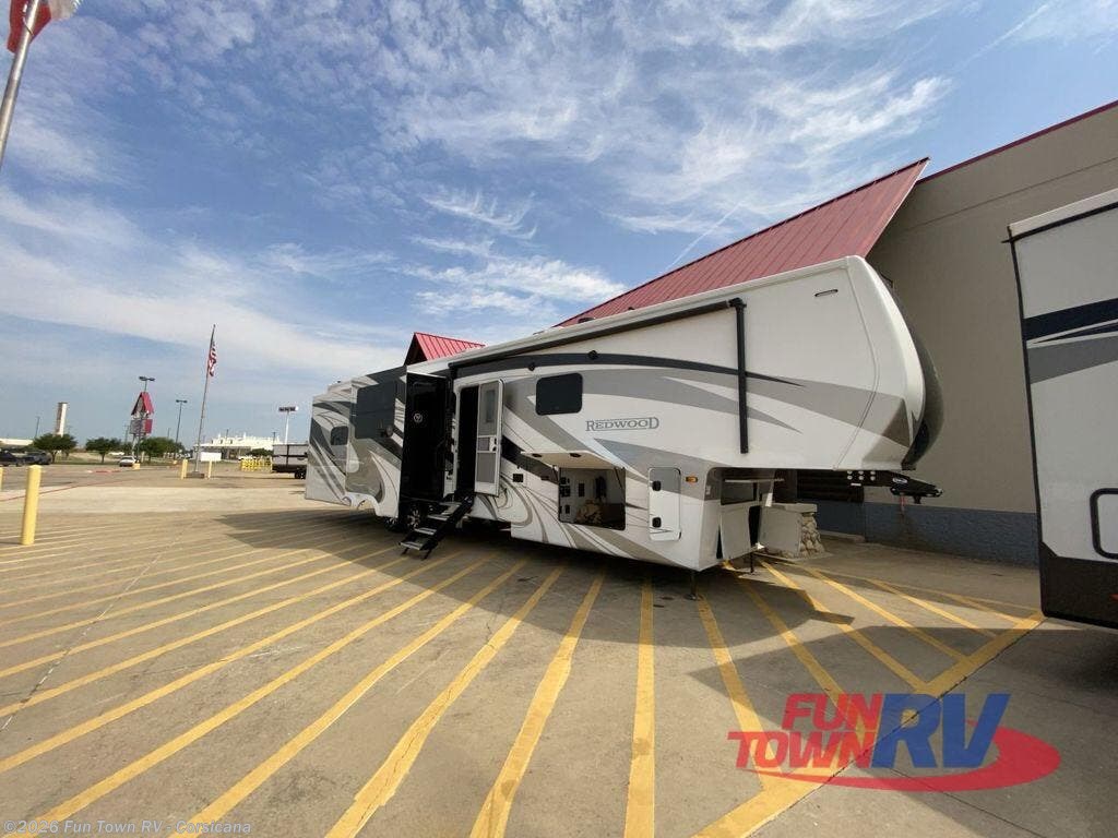 2023 Redwood RV Redwood 4001LK RV for Sale in Corsicana, TX 75510 ...