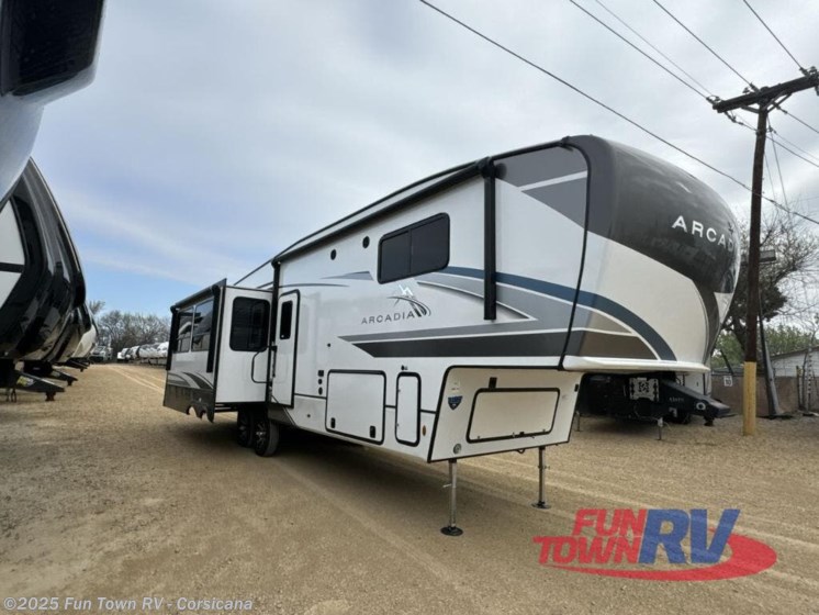 2024 Keystone Arcadia 3260RL RV for Sale in Corsicana, TX 75510 201815 Classifieds