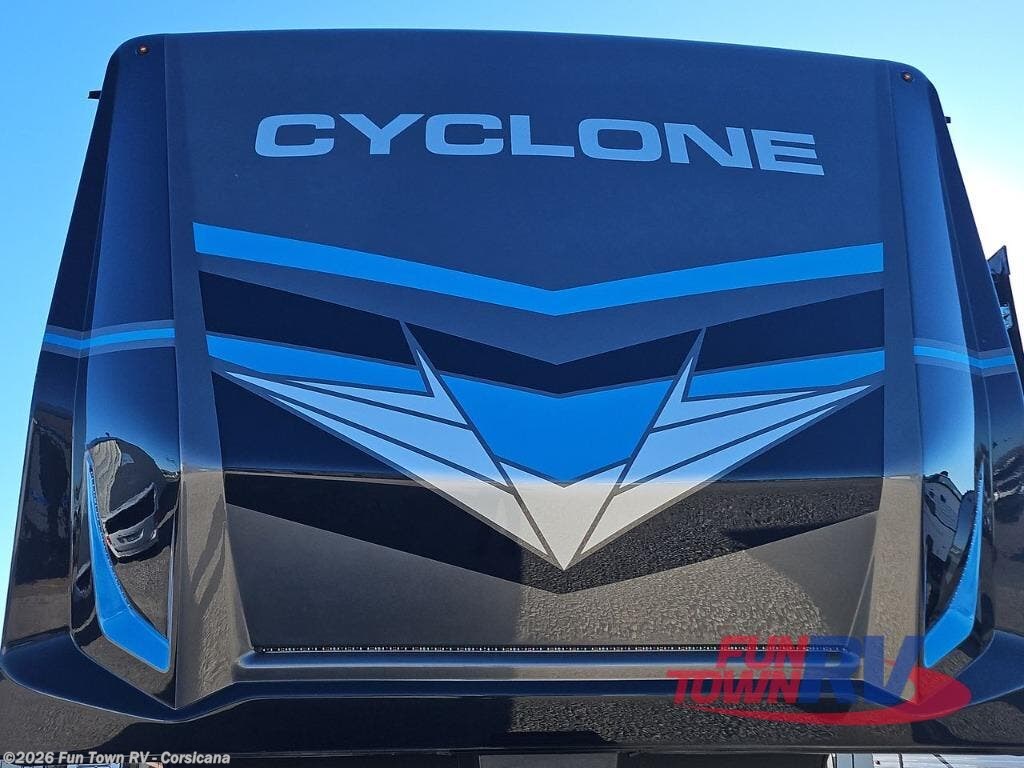 2025 Cyclone 4006 by Heartland from Fun Town RV - Corsicana in Corsicana, Texas