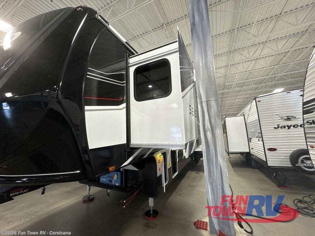 New 2026 Jayco Seismic 395 available in Corsicana, Texas