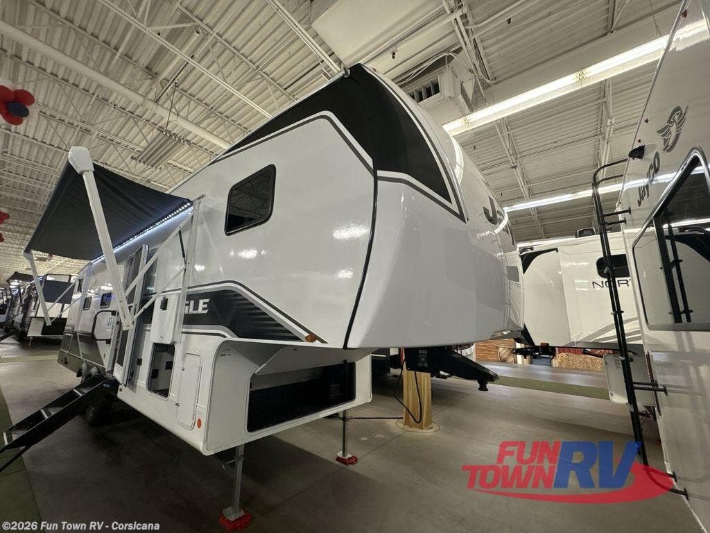 2026 Eagle SLE 28BHU by Jayco from Fun Town RV - Corsicana in Corsicana, Texas