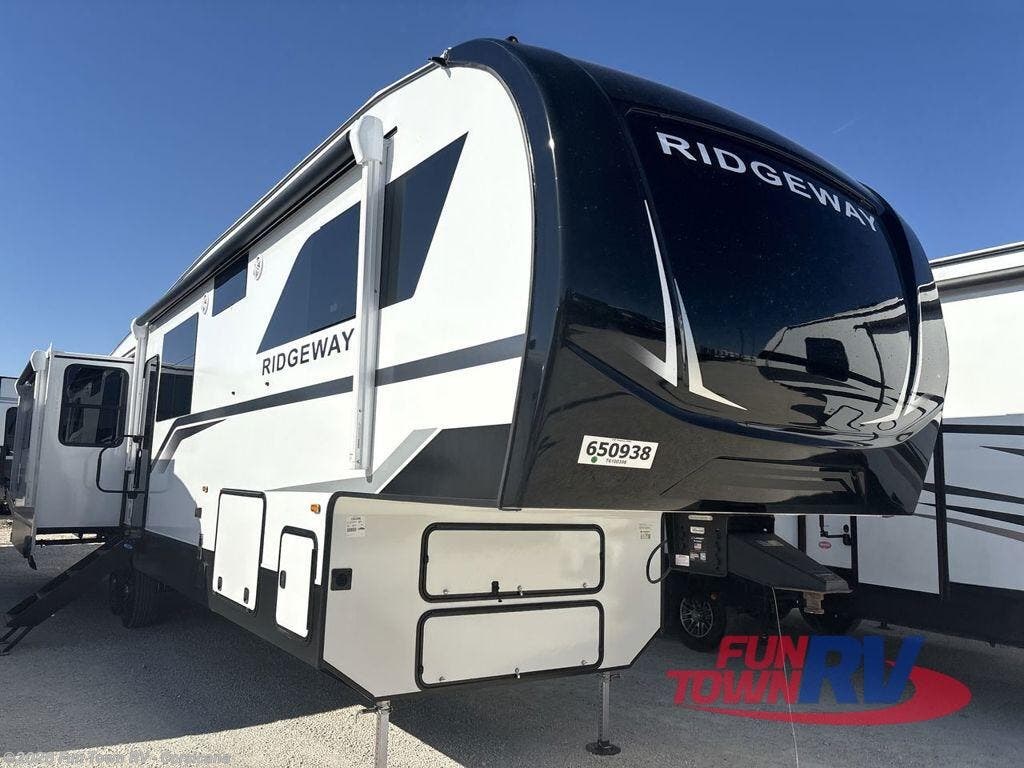 2026 Ridgeway 36MB by K-Z from Fun Town RV - Corsicana in Corsicana, Texas