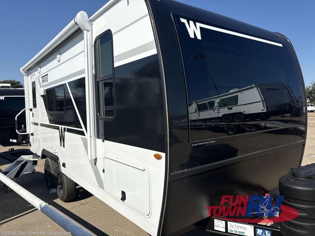 2026 Thrive 18FBS by Winnebago from Fun Town RV - Corsicana in Corsicana, Texas