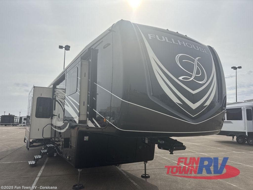 2021 FullHouse LX455 by DRV from Fun Town RV - Corsicana in Corsicana, Texas