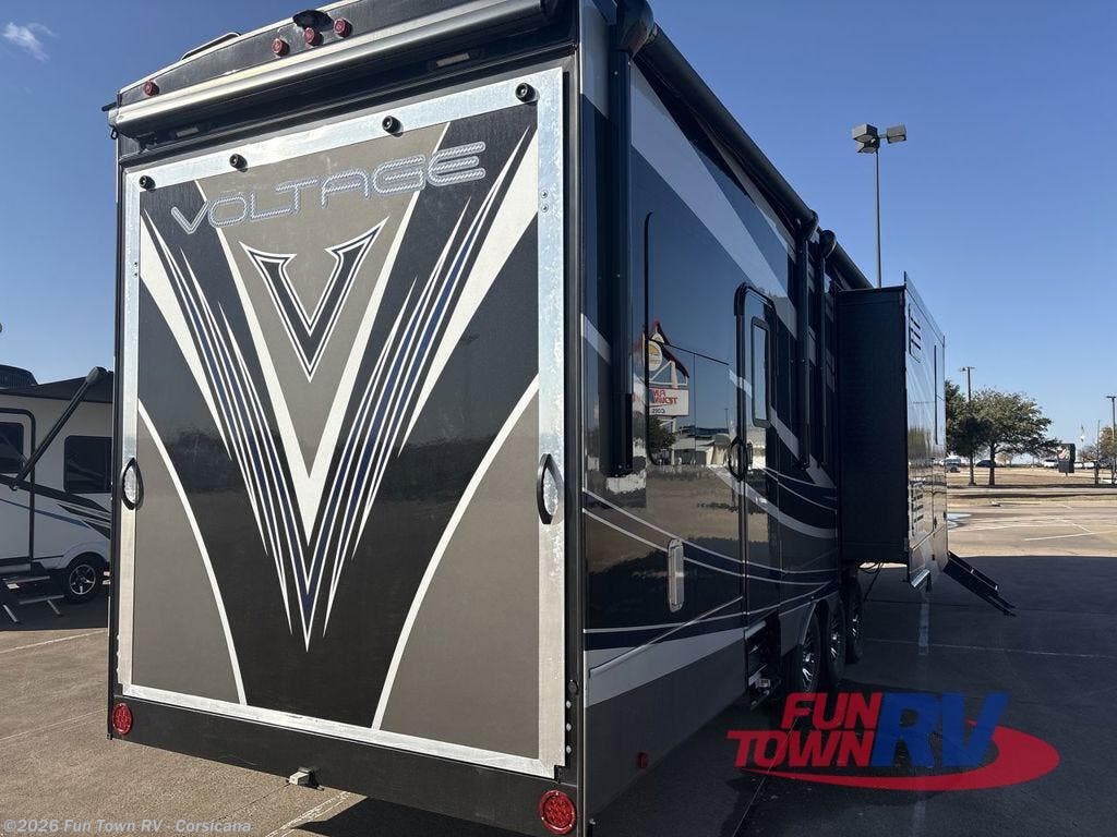 2019 Voltage V4185 by Dutchmen from Fun Town RV - Corsicana in Corsicana, Texas